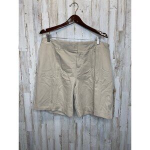 New 32 cool tan shorts size xl